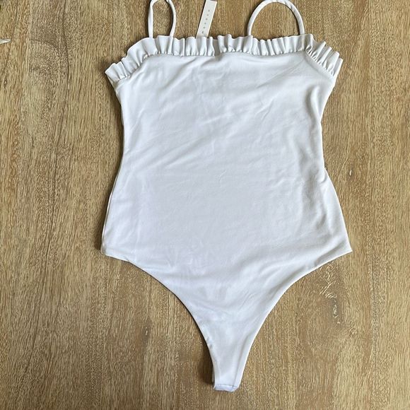 Susana Monaco Ruffle String Bodysuit in Sugar Size S - Picture 2 of 7